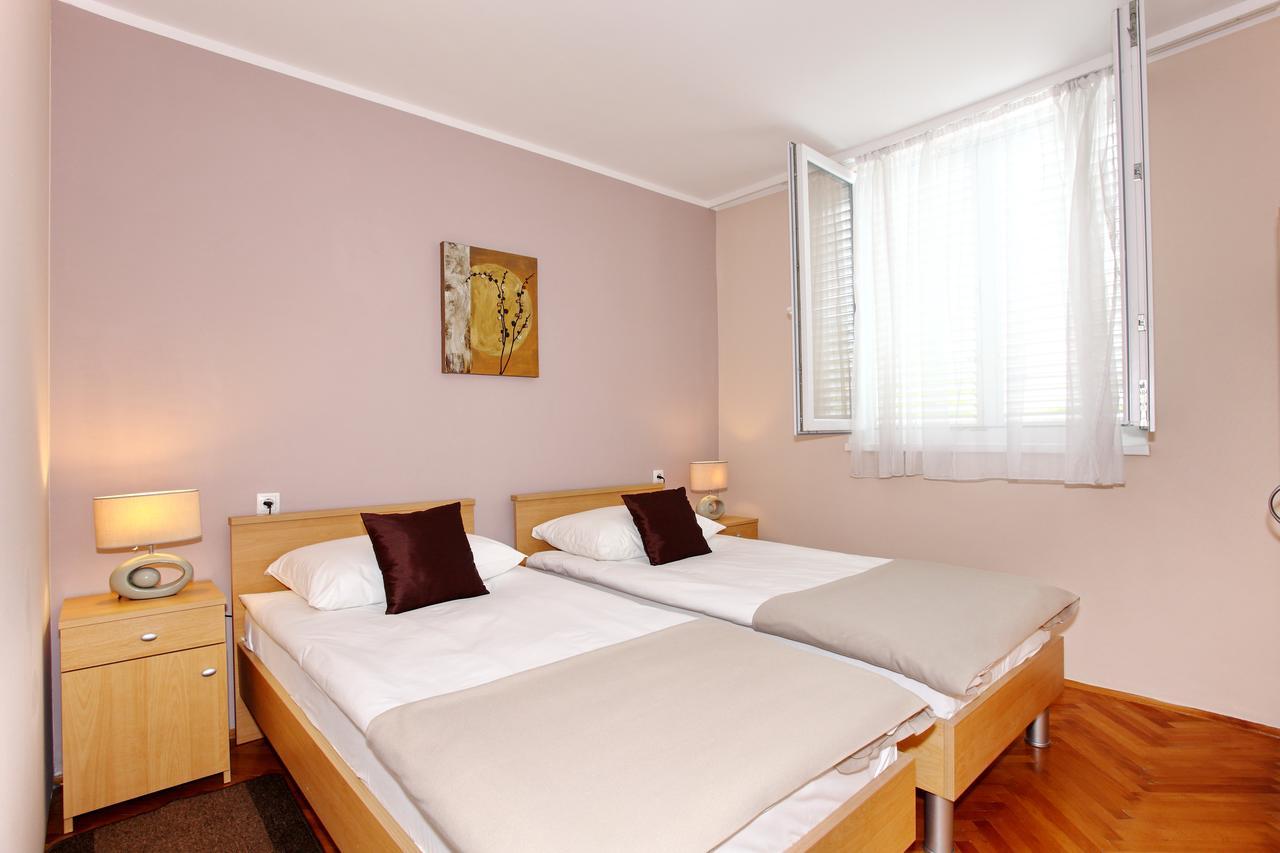 Bay Bridge Center Apartment 1 Zadar Buitenkant foto